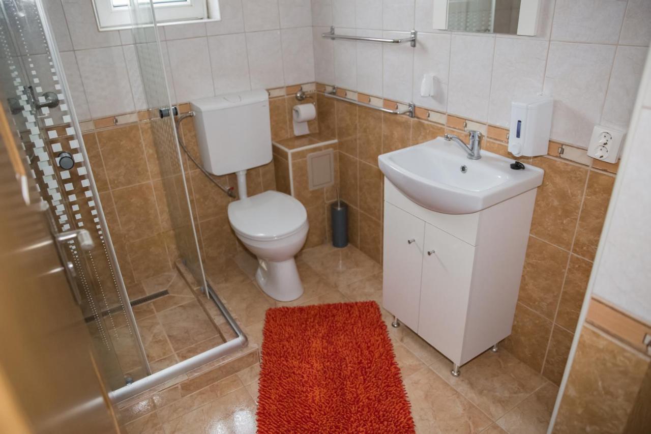 Apartament Beta Bistriţa Exterior foto
