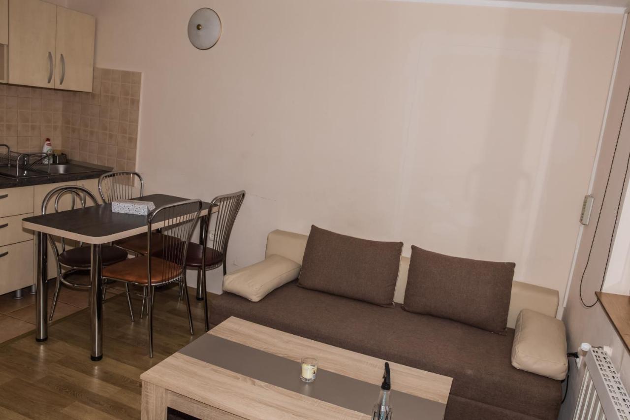 Apartament Beta Bistriţa Exterior foto